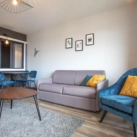 Urban Chic Cathedral View - Parking, Tram, 8 Min Center Strazburg